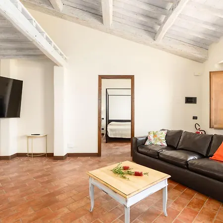ヴィラ Casale Santa Francesca By Posarellivillas Campiglia dʼOrcia