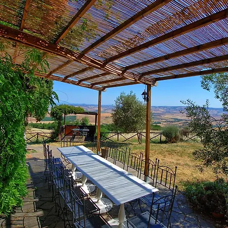 Casale Santa Francesca By Posarellivillas וילה